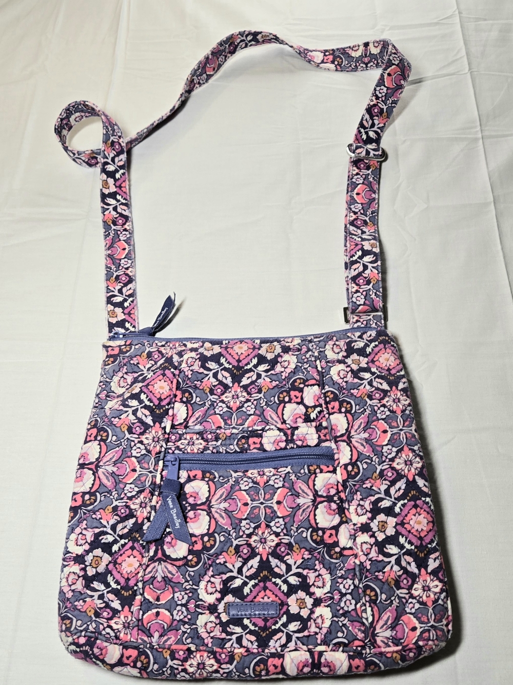 Vera Bradley Magenta Medallion Hipster Crossbody Retired Pattern